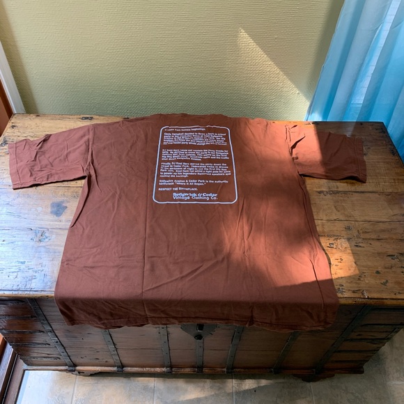 Sedgwick&Cedar Brown T-Shirt - Picture 3 of 5